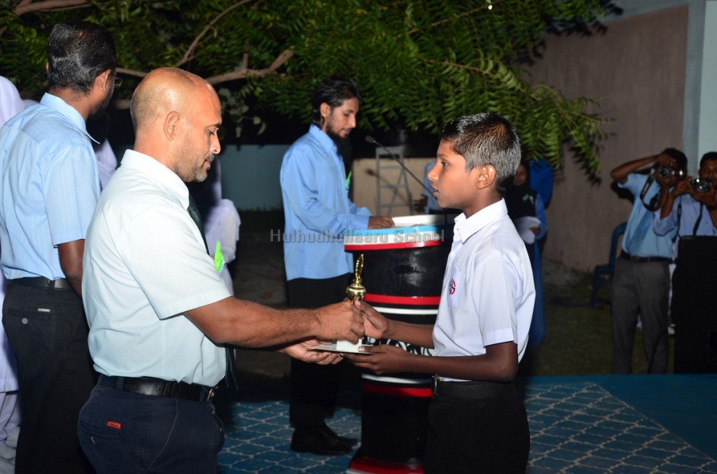 HS-PrizeDay2012-14